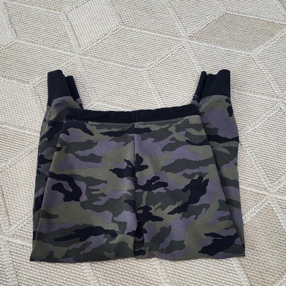 Nike camo women's size xs sweatpants - Picture 8 of 8